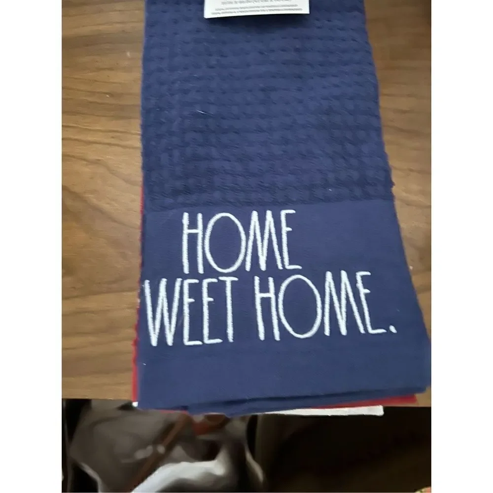 Rae Dunn Set of 3 Towels LAND OF THE FREE, HOME OF THE BRAVE, HOME SWEET HOME